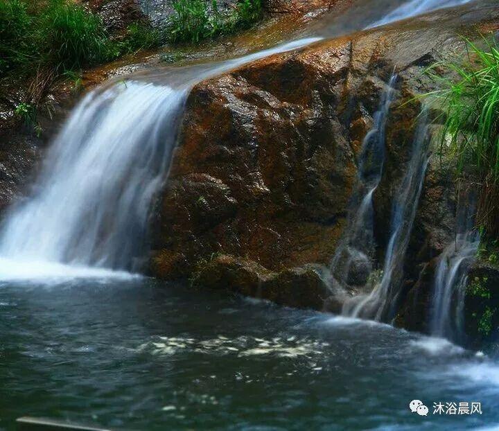壹点财商院·复“盘”|中字头行情延续，次新股高开低走，光伏巨头集体大跌