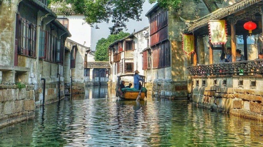 四季时尚的沫沫